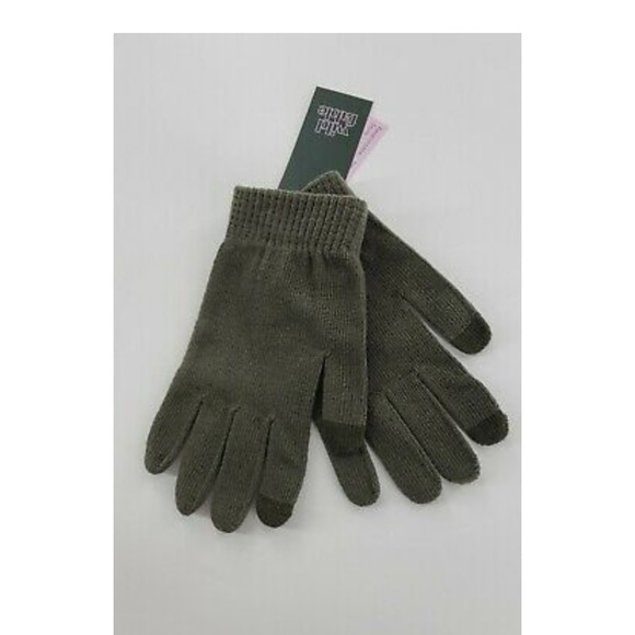 Mittens - Picture 2 of 2